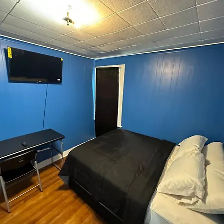 Fidelia Fuchsite Room, Queen Bed Minutes From Newark Liberty International Airport And Newark Penn Station Irvington Extérieur photo
