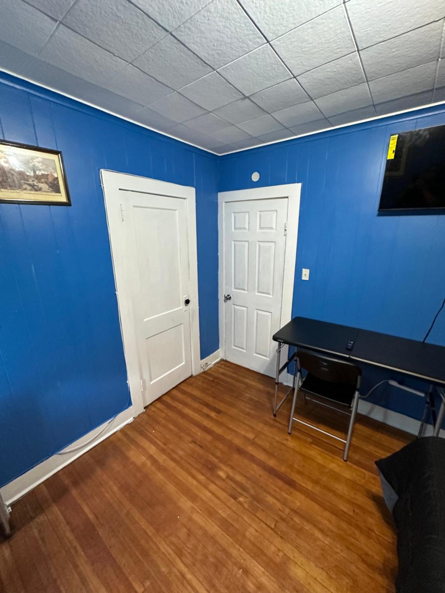 Habitación en casa particular Fidelia Fuchsite Room, Queen Bed Minutes From Newark Liberty International Airport And Newark Penn Station *