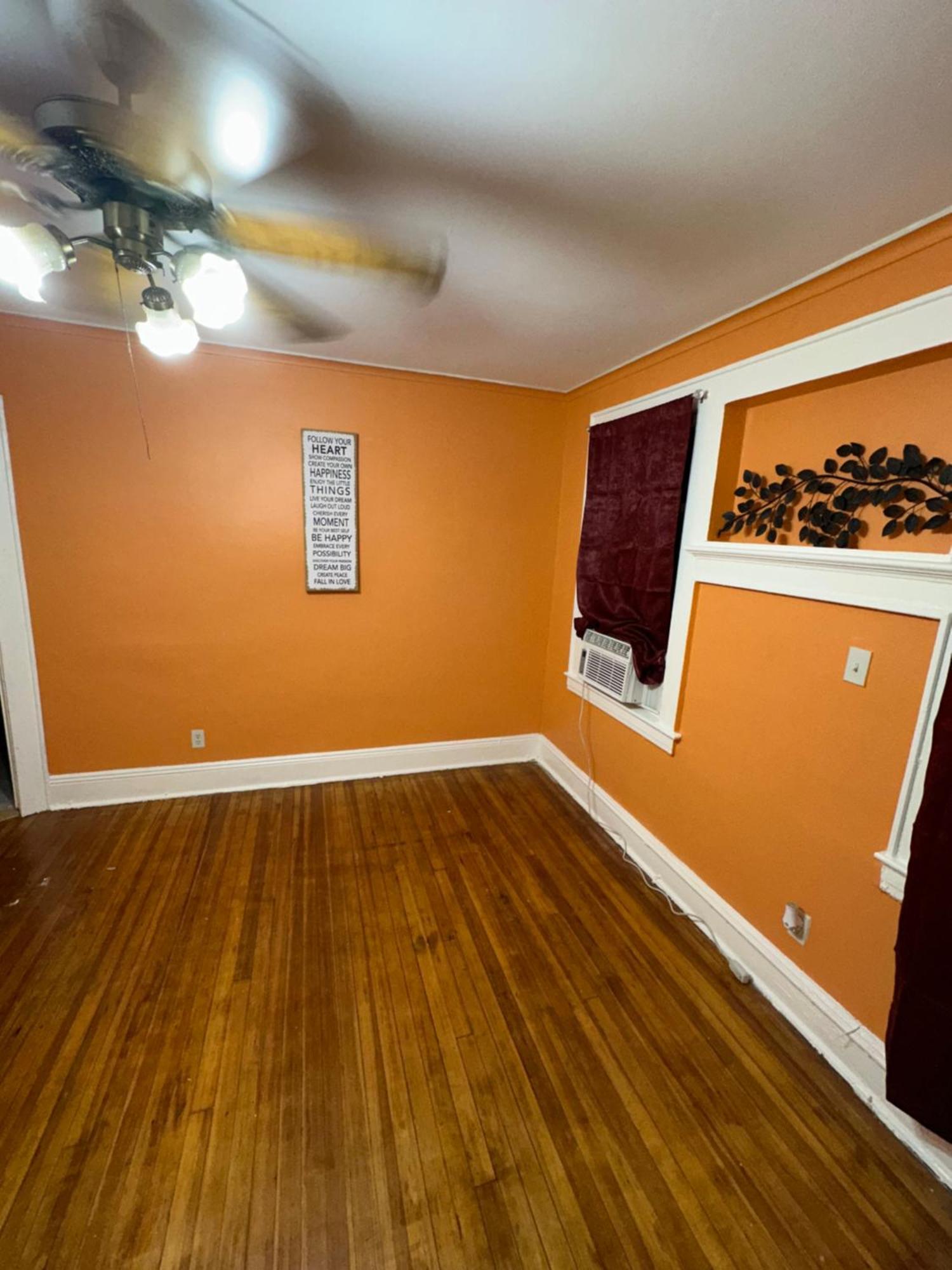 Fidelia Fuchsite Room, Queen Bed Minutes From Newark Liberty International Airport And Newark Penn Station Séjour chez l'habitant